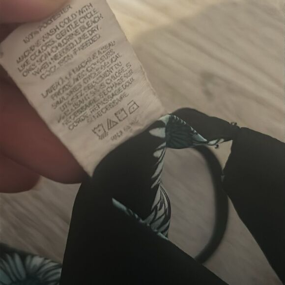 Express top size L preloved EUC 💚 - Picture 4 of 5